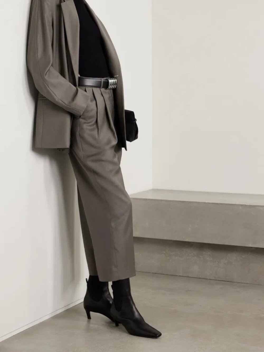 Cropped pleated wool straight-leg pants (NWOT) - Picture 2 of 9